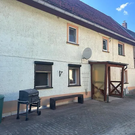 Дом отдыха Monteurshaus Im Leipziger Suede Naehe A38