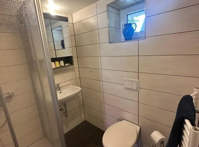 Monteurshaus Im Leipziger Suede Naehe A38 Holiday home *